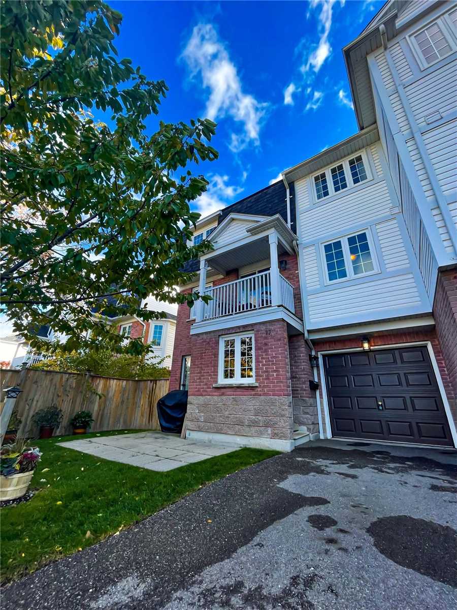 6830 Meadowvale Town Cent Circ, Mississauga