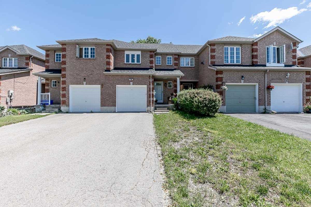11 Black Cherry Cres, Barrie