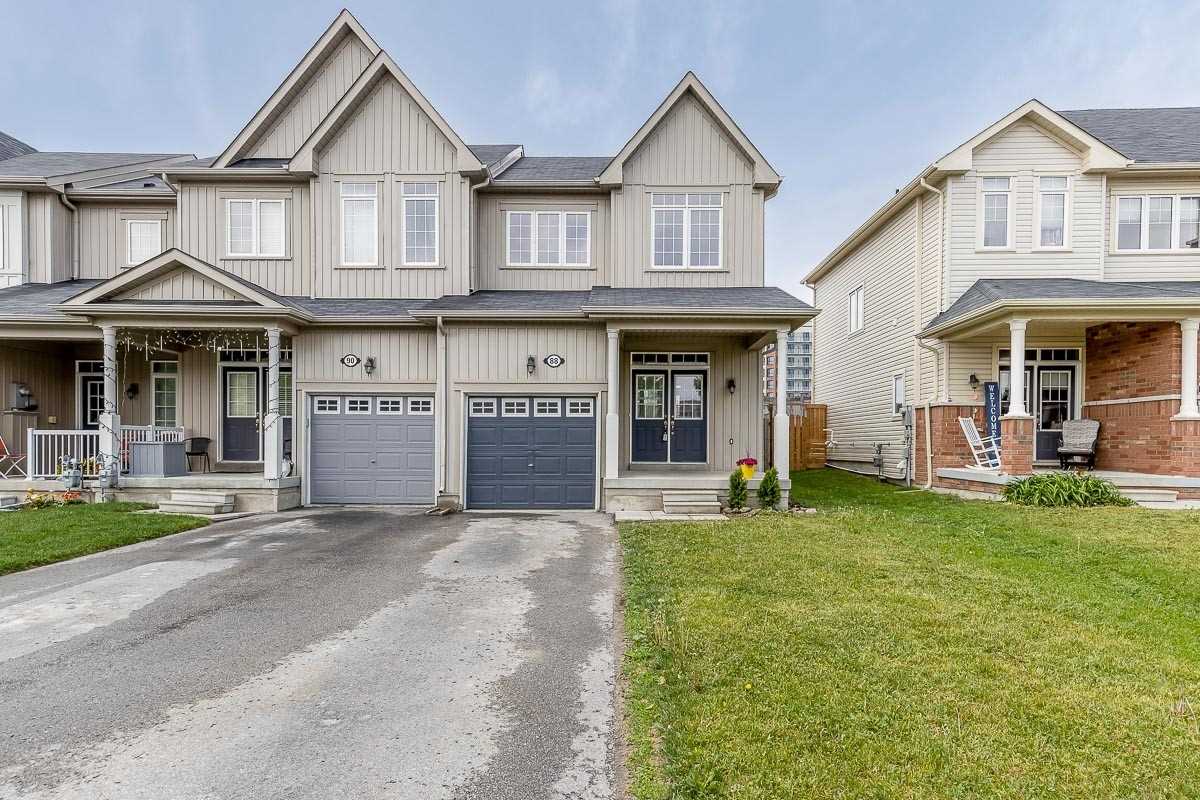88 Pearcey Cres, Barrie